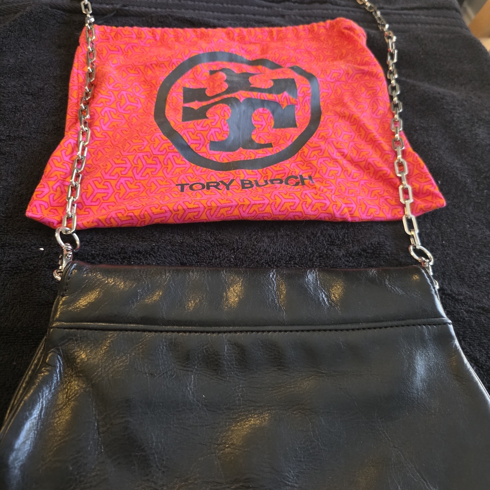 Tory Burch Black Leather Shoulder Bag - Picture 2 of 6